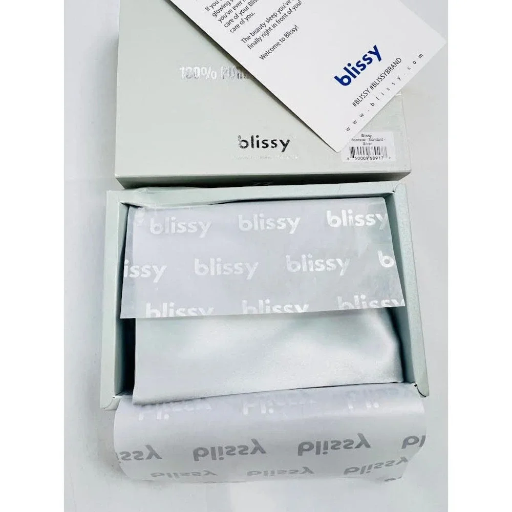 NEW! Blissy 22-Momme‎ Silk Pillowcase, Standard - Silver